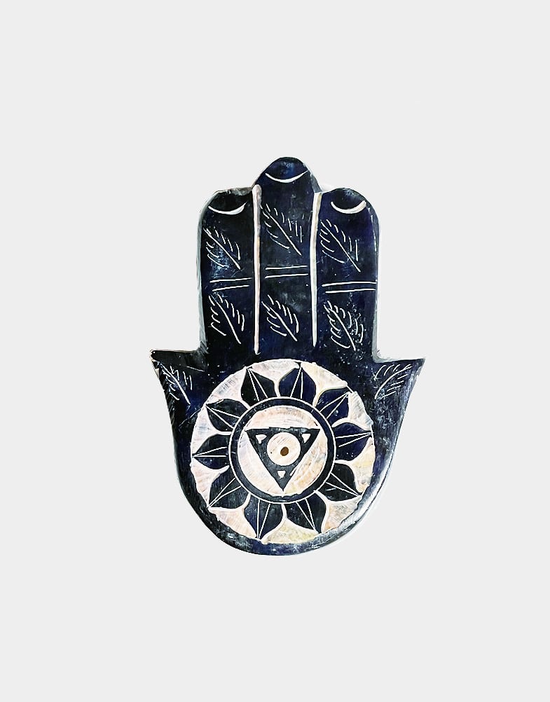 Each Hamsa hand incense holder is crafted from local Indian soapstone with a Chakra design in 7 colors: Orange, Yellow, Green, Purple, Dark Blue, Light Blue, Red. Shop now.